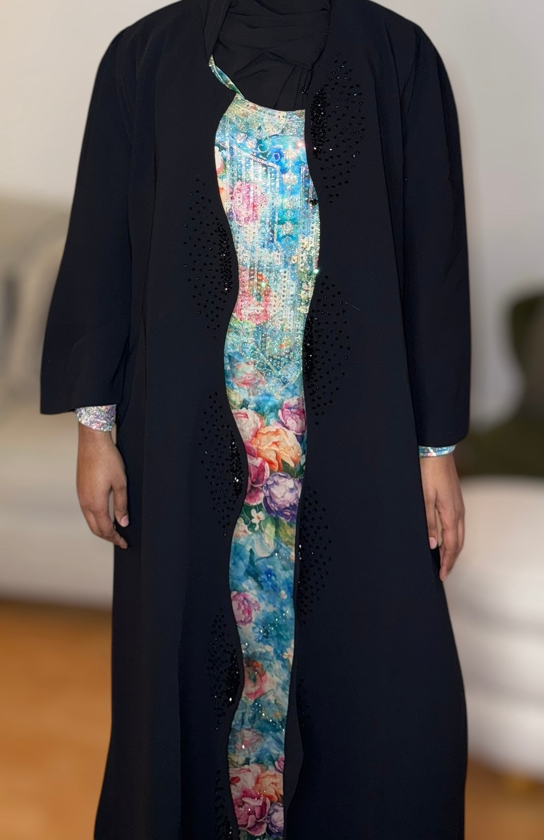 Black Stone Wave Abaya