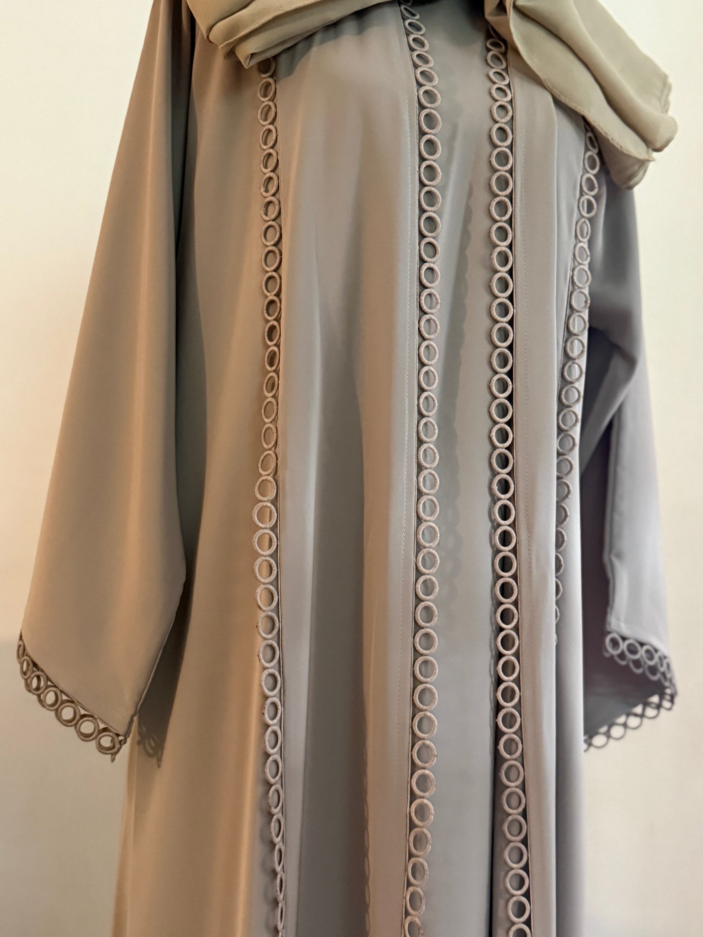 54 Loop Abaya Set ( nude)