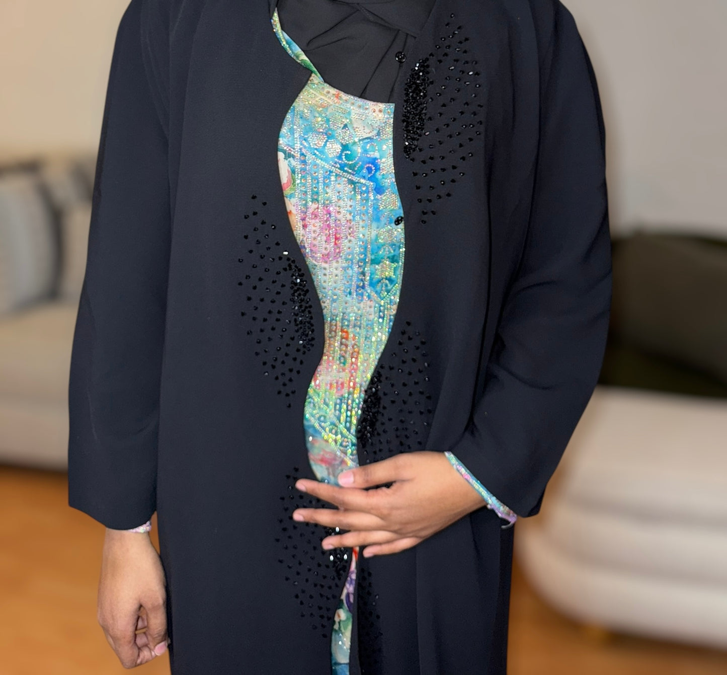 Black Stone Wave Abaya