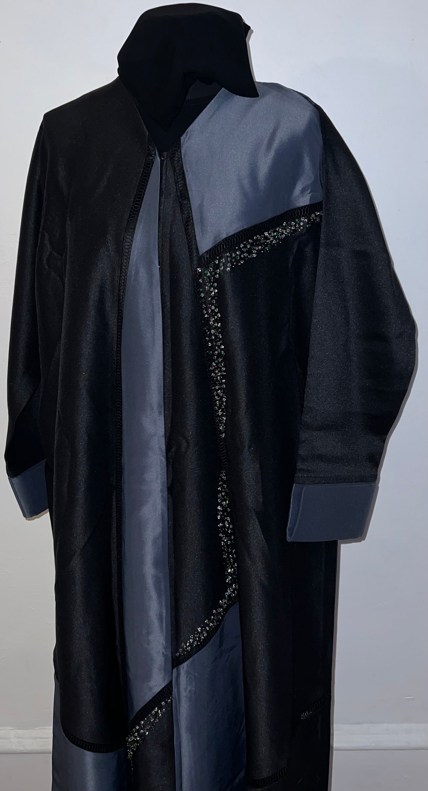 Mixed Crystal Abaya