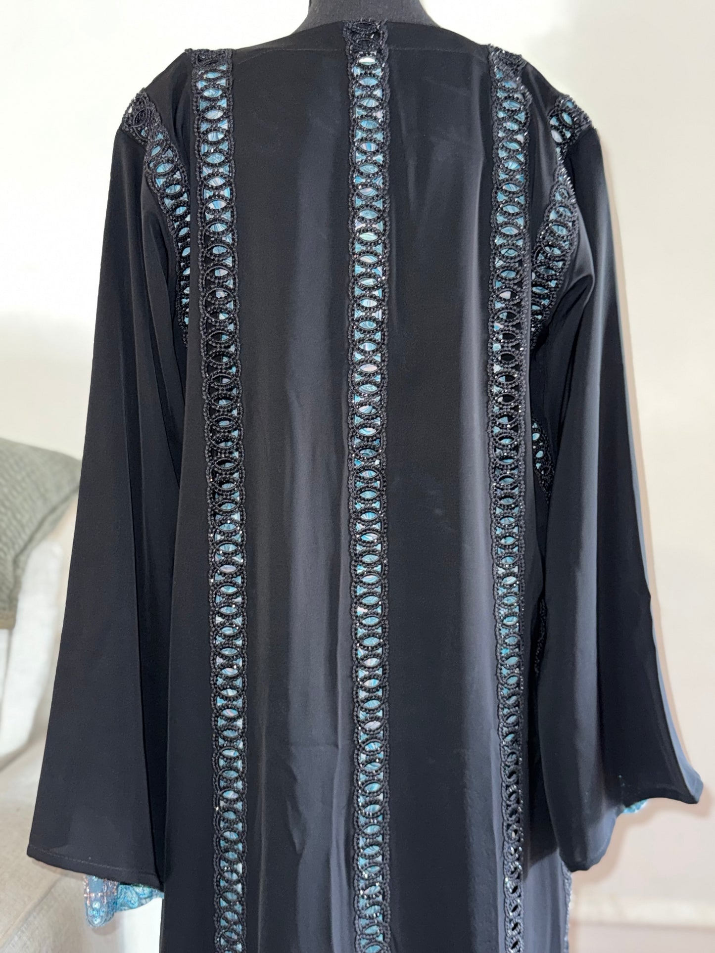 58& 60Loops Abaya