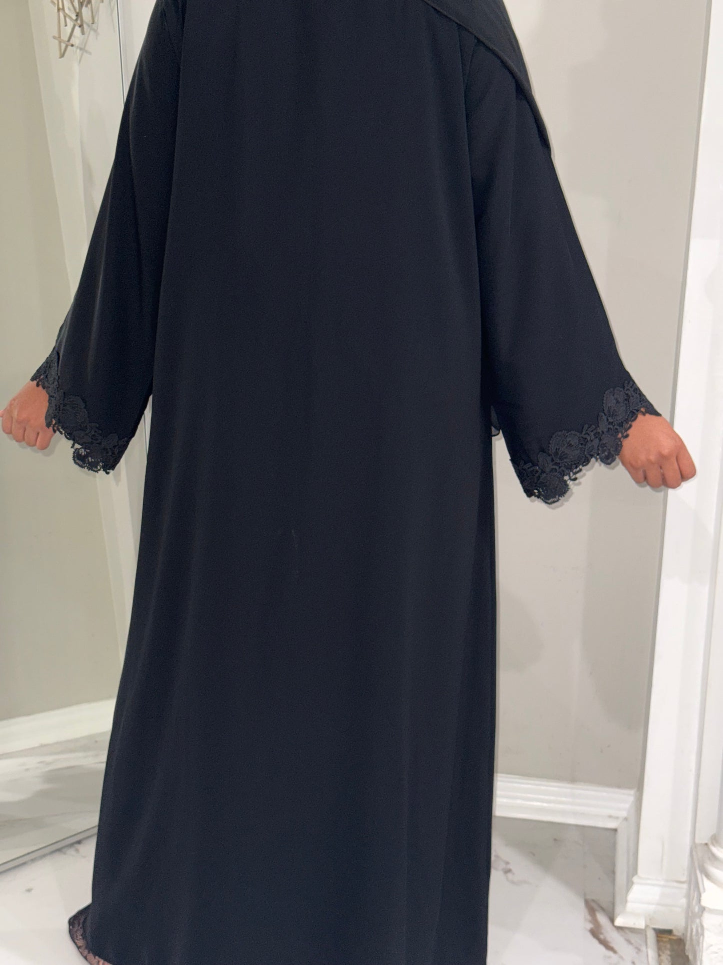 Old Dubai abaya