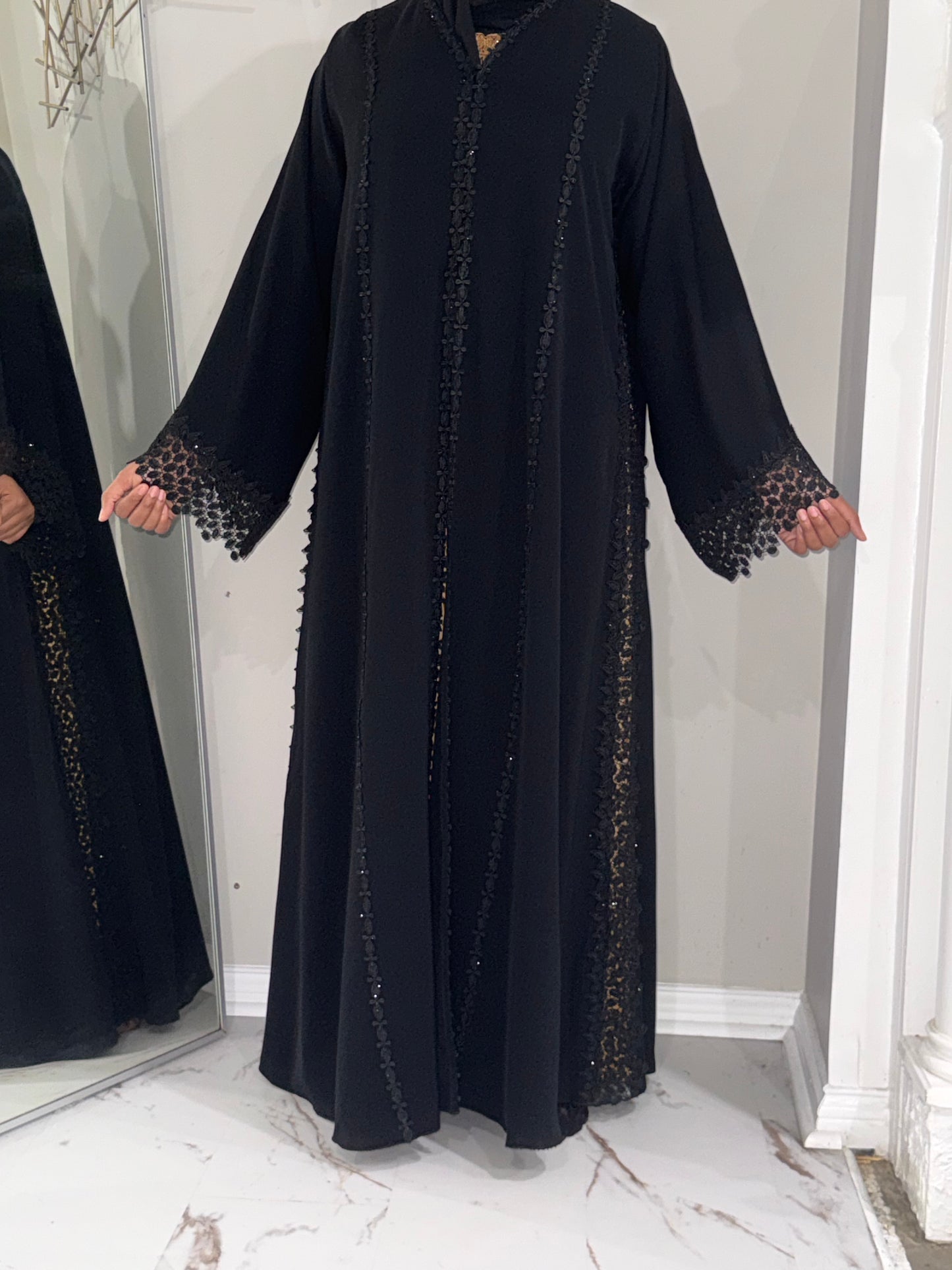 Leaf sides abaya