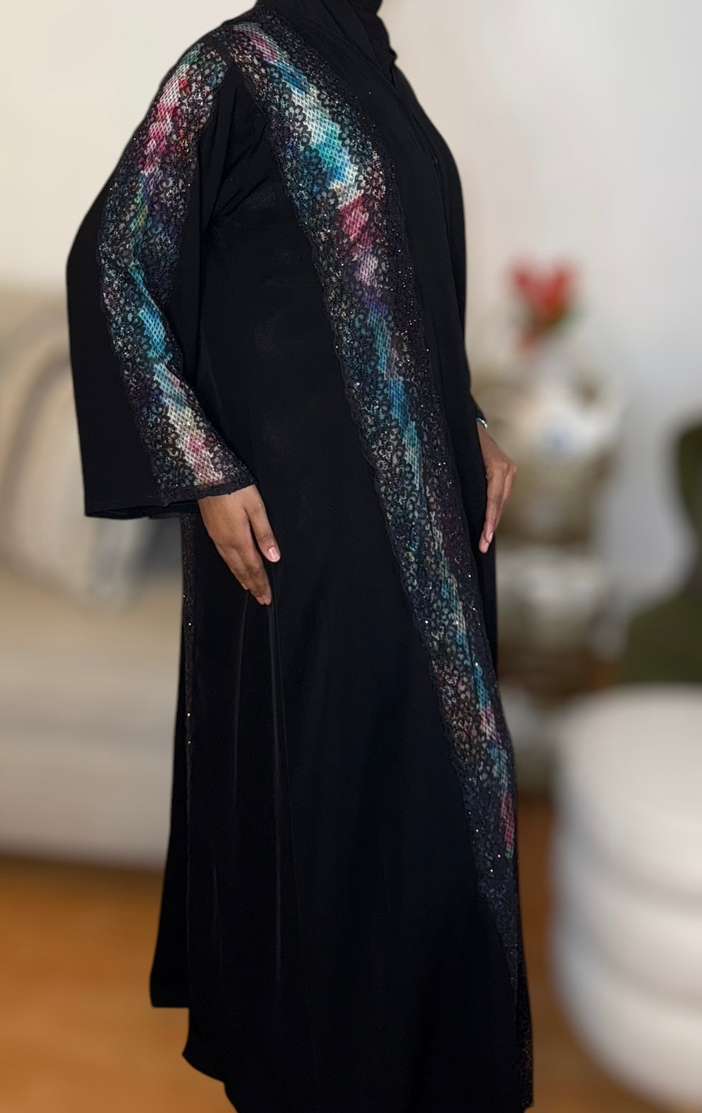 Heart & Flower Lace Abaya