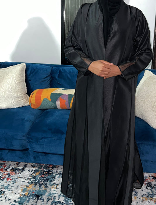 Trinity Abaya