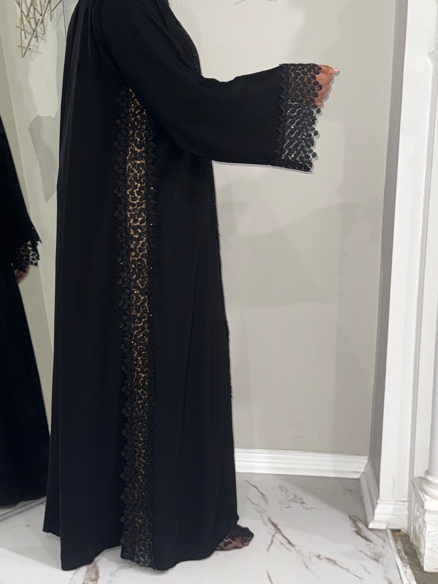 Leaf sides abaya