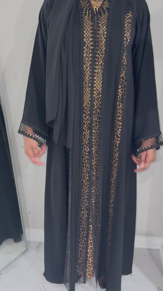 Crossed Pears Abaya