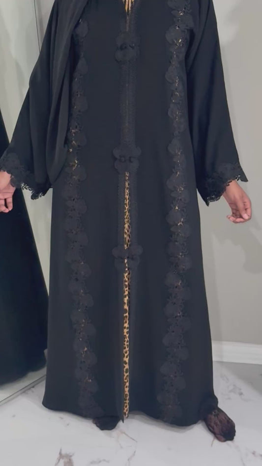 Old Dubai abaya